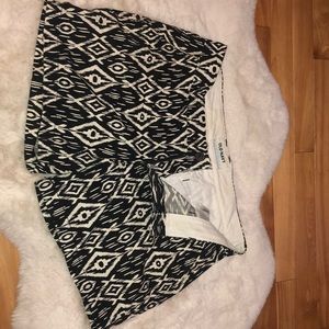 Old navy shorts, size 6